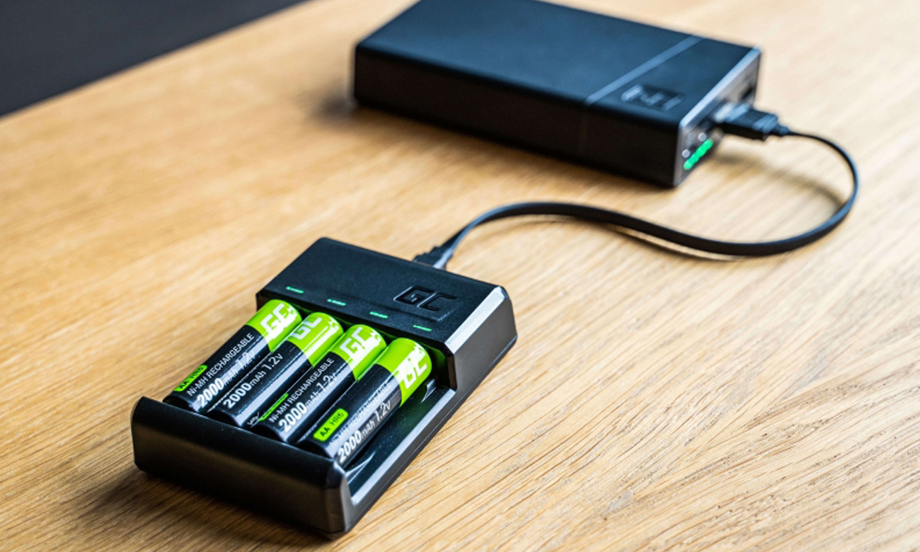 Green Cell Vital Charger Ladegerät für AA/AAA