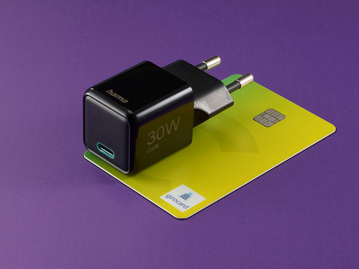 Hama Netzladegerät GaN PD/QC SUPERMINI 30W PD/QC Schwarz