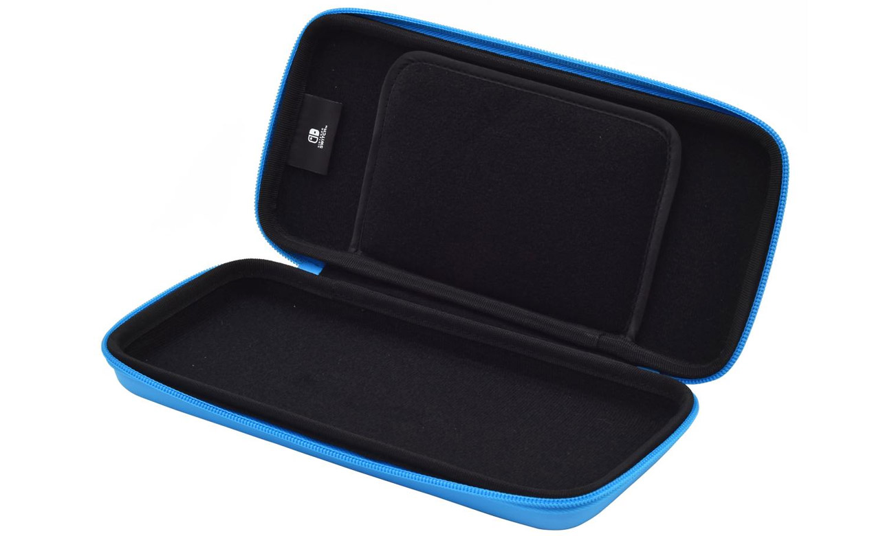 Etui HORI Hard Pouch für Nintendo Switch Zelda Link's Awakening - Innenansicht von vorne im Winkel