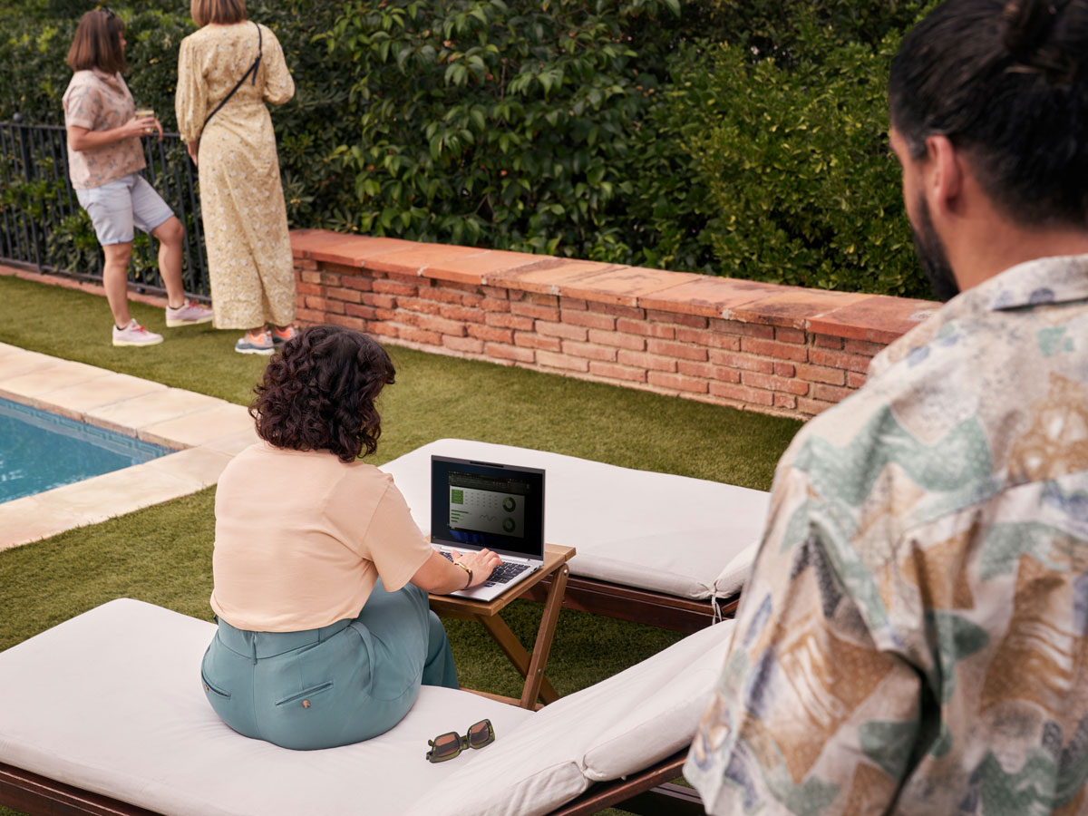 HP EliteBook 830 G11 zabezpieczenia ekranu