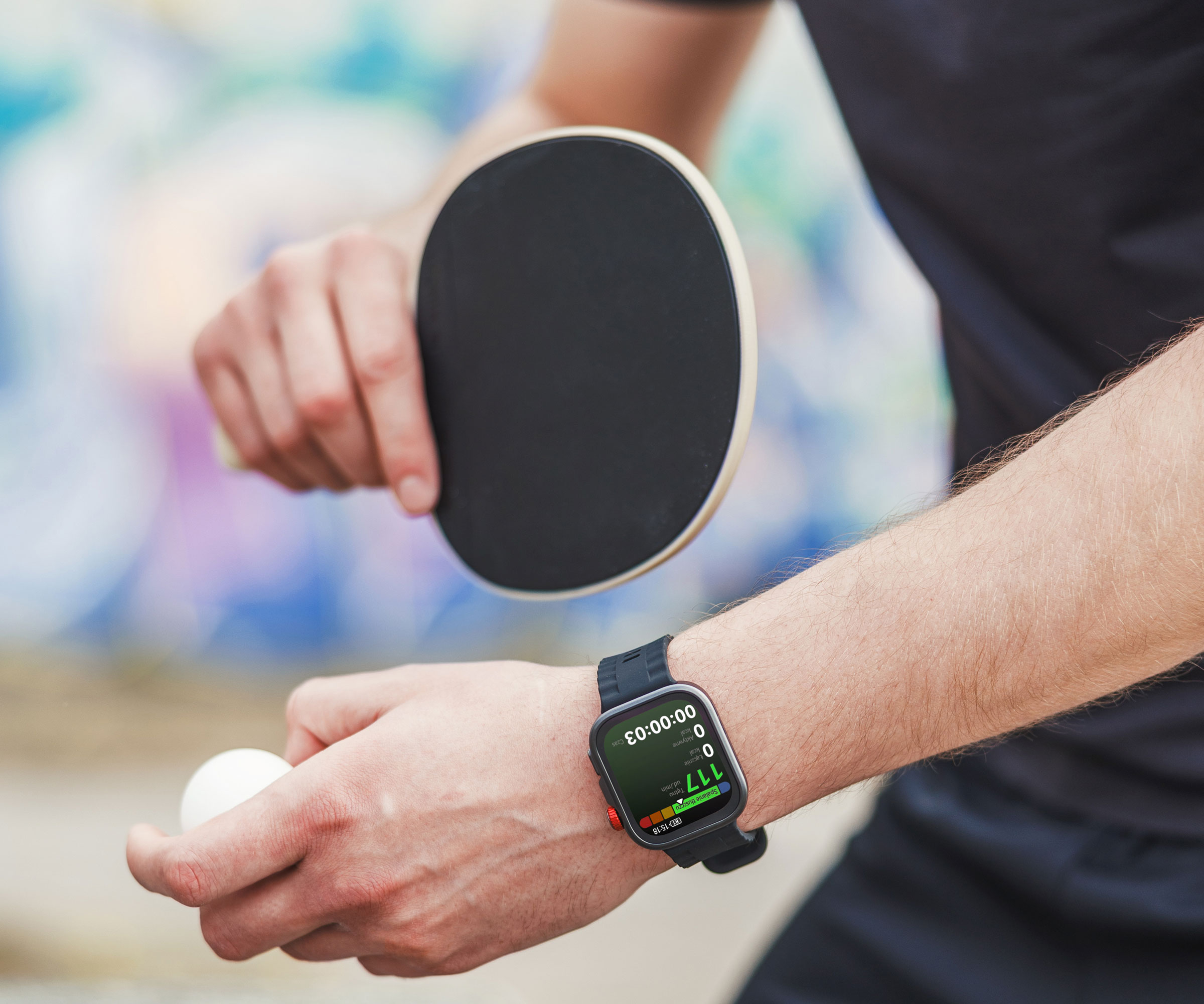 Huawei Watch Fit 4 Pro mit Tischtennisschläger