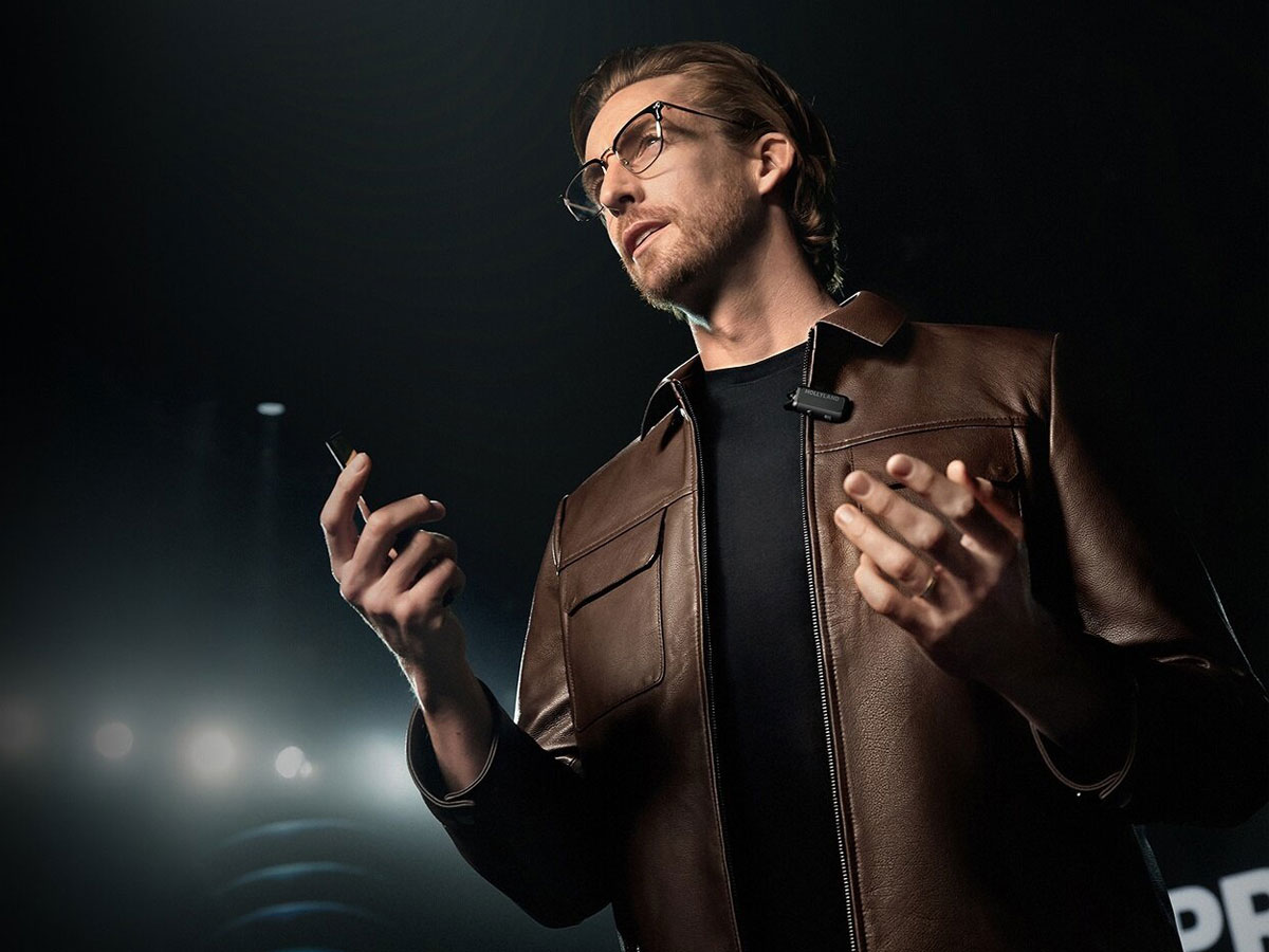 Drahtloses Mikrofon-System Hollyland Lark Max 2 Combo - Lifestyle-Grafik