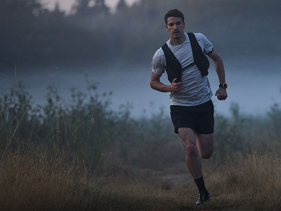 Amazfit T-Rex 3 Pro 44mm während sportlicher Aktivität