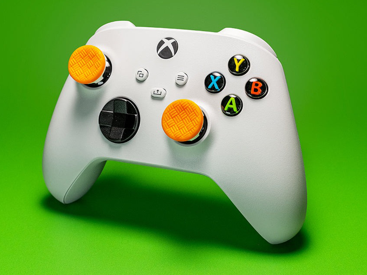 KontrolFreek Sports Omni Edition Orange Xbox Analog-Stick-Aufsätze - Bild mit Hintergrund