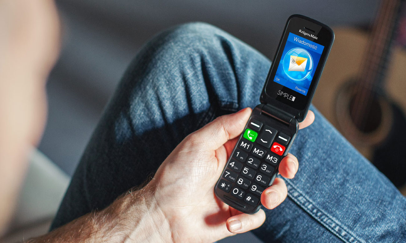 Kruger&Matz Simple 930 Telefon mit Klappdeckel