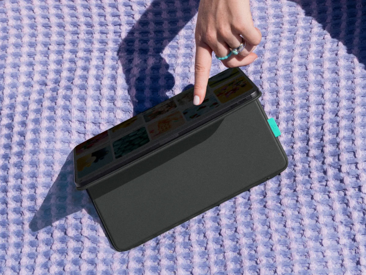 Logitech Flip Folio Schutz für Tablet