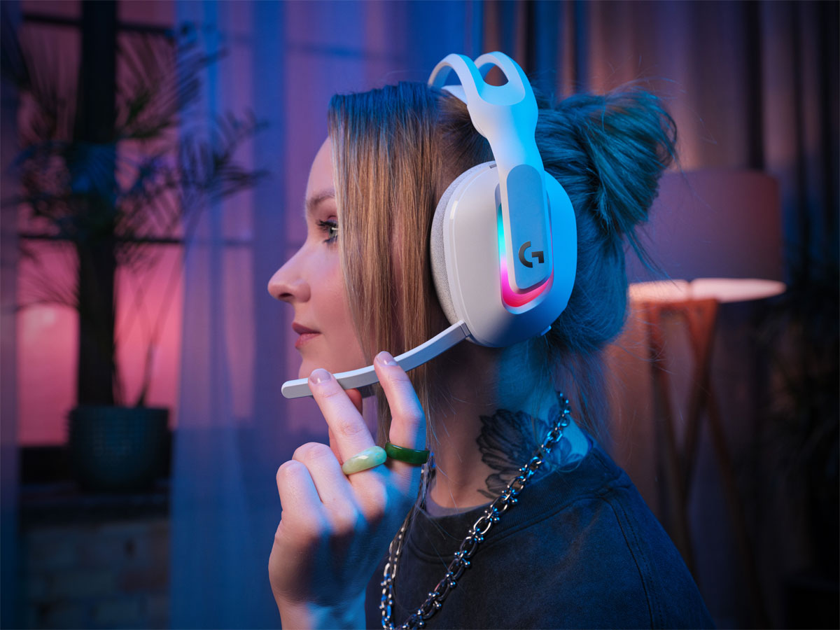 Wireless-Kopfhörer Logitech A20 X Weiß - Lifestyle-Grafik