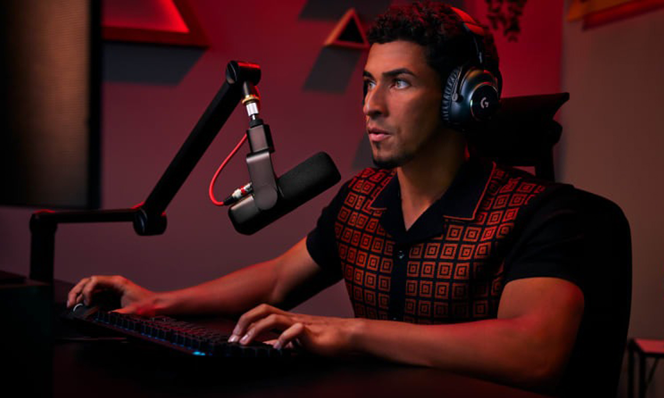 Mikrofon Logitech Yeti GX Schwarz - Lifestyle-Grafik