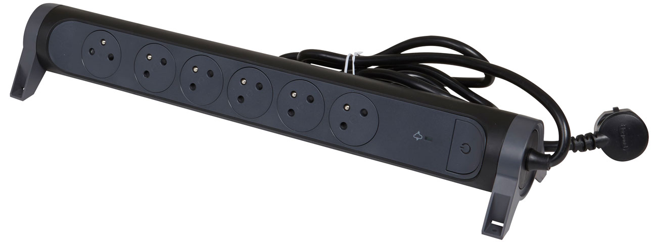 Schutzverlängerungskabel Legrand - 6X2P+Z 1.5M-SCHWARZ