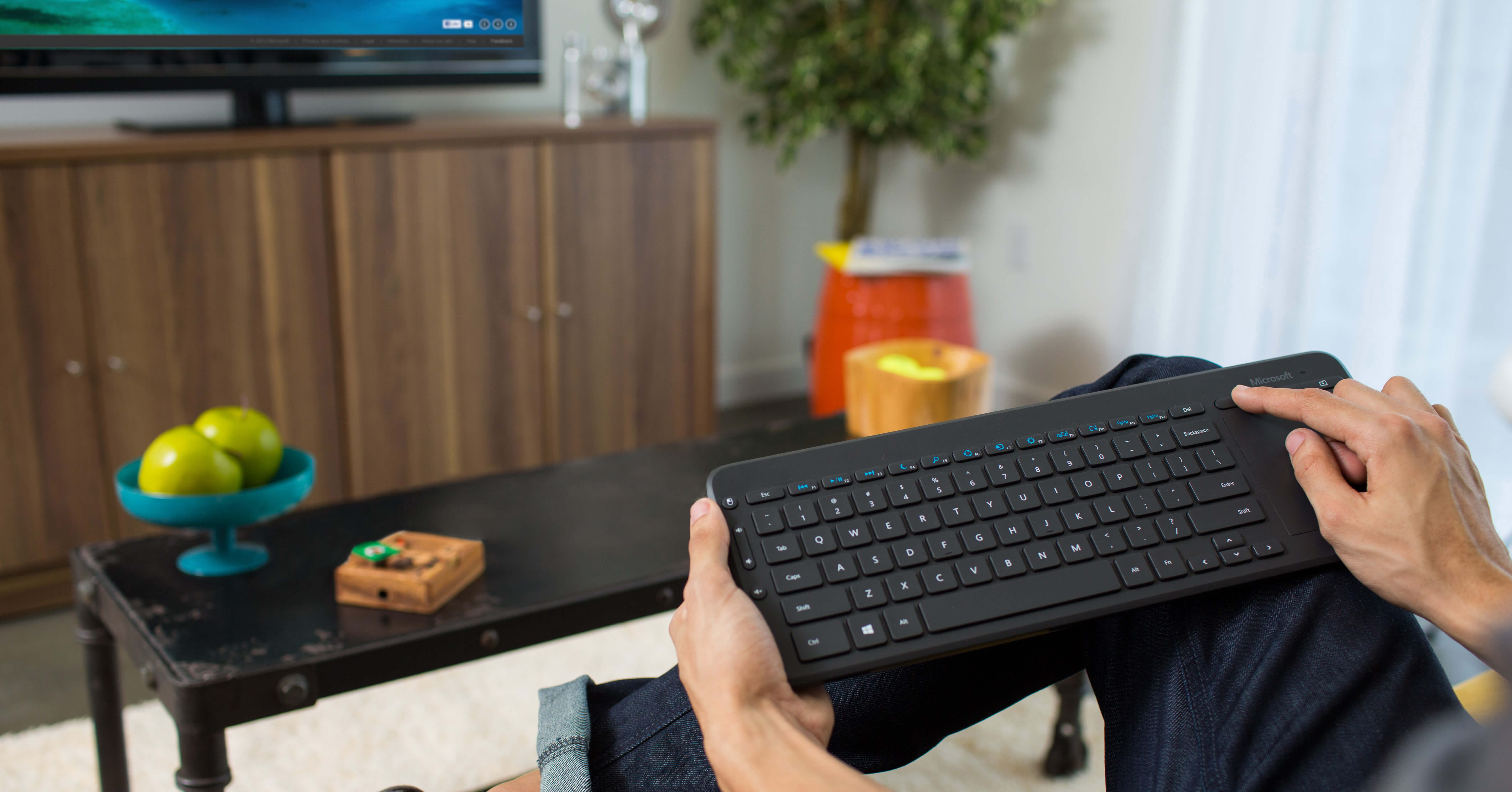 Microsoft All-in-One Media Keyboard