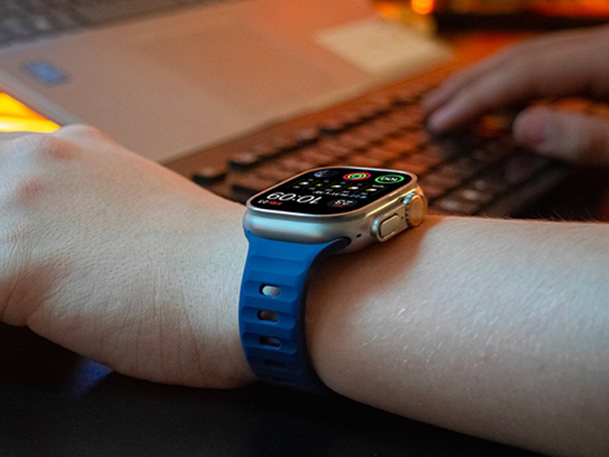 Mobile Origin Strap für Apple Watch 49/45/44/42mm - Lifestyle Grafik