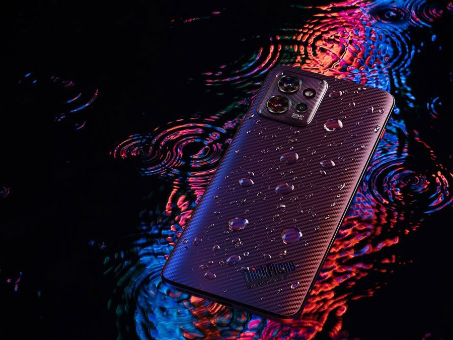 Motorola ThinkPhone 5G 256 GB Carbon Black Rückseite