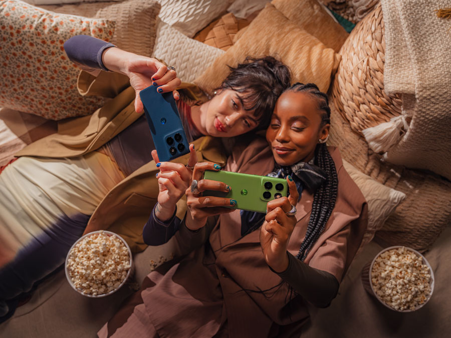 Motorola Edge 60 lifestyle Rückseite