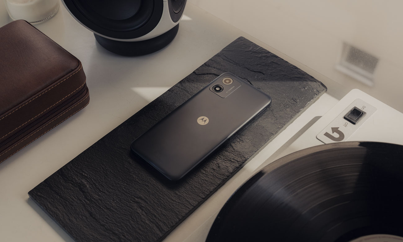 moto e13 2/64GB Cosmic Black