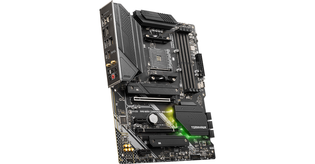 MSI MAG B550 TOMAHAWK MAX WIFI Anschlüsse