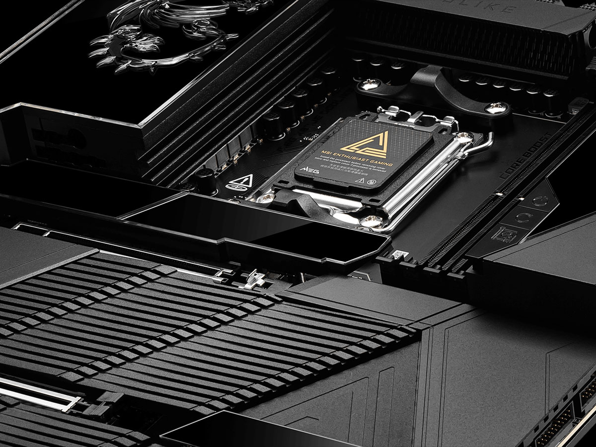 MSI MEG X870E GODLIKE