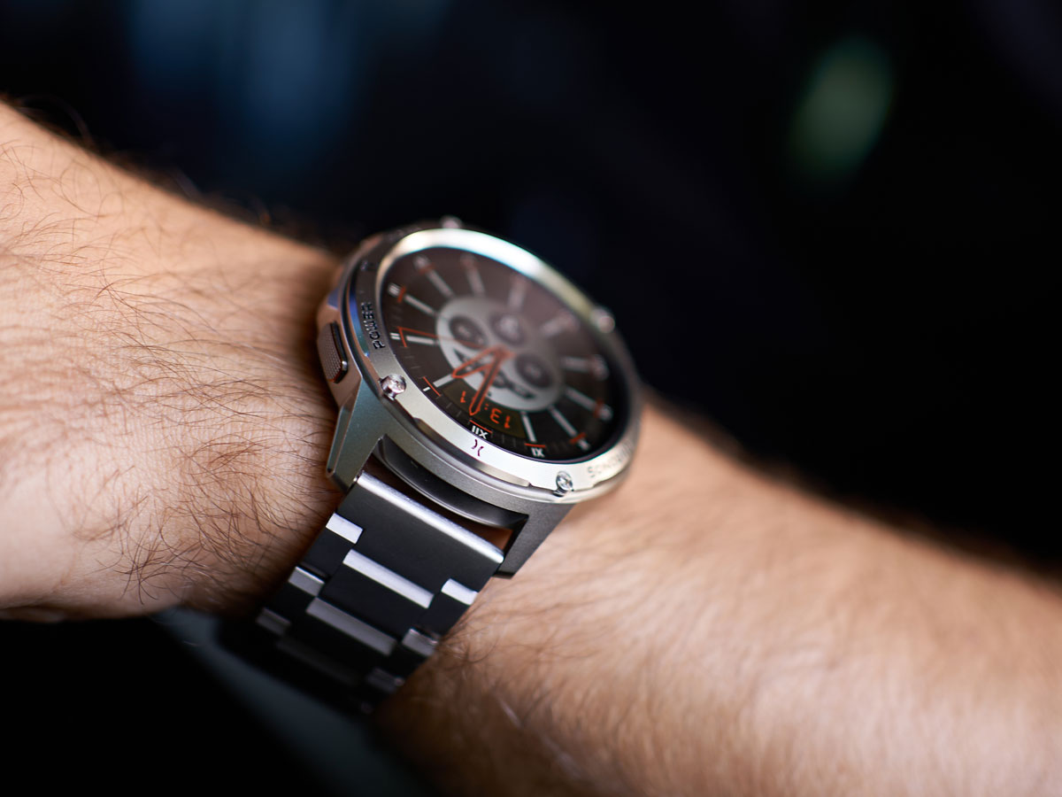 Maxcom FW110 Titan Chronos Uhr