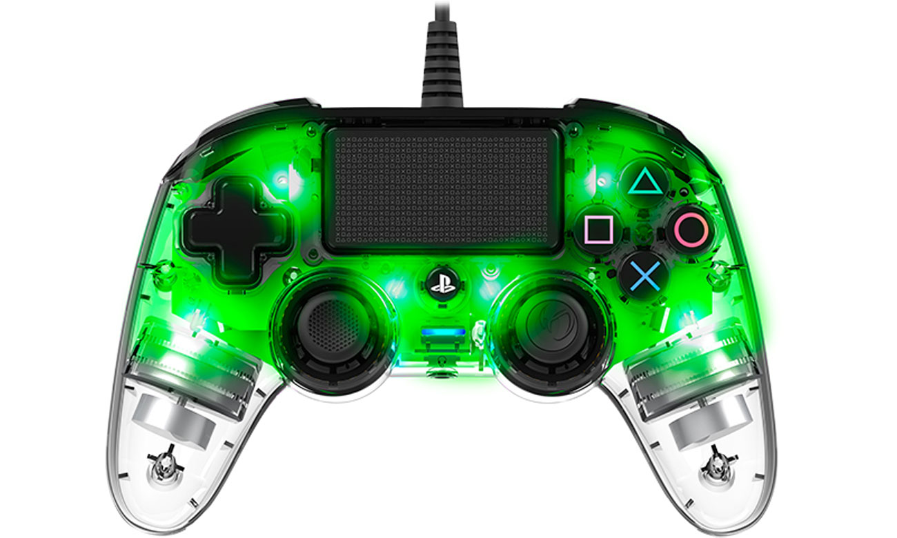 Nacon Kompakt-Controller Leuchtet Grün