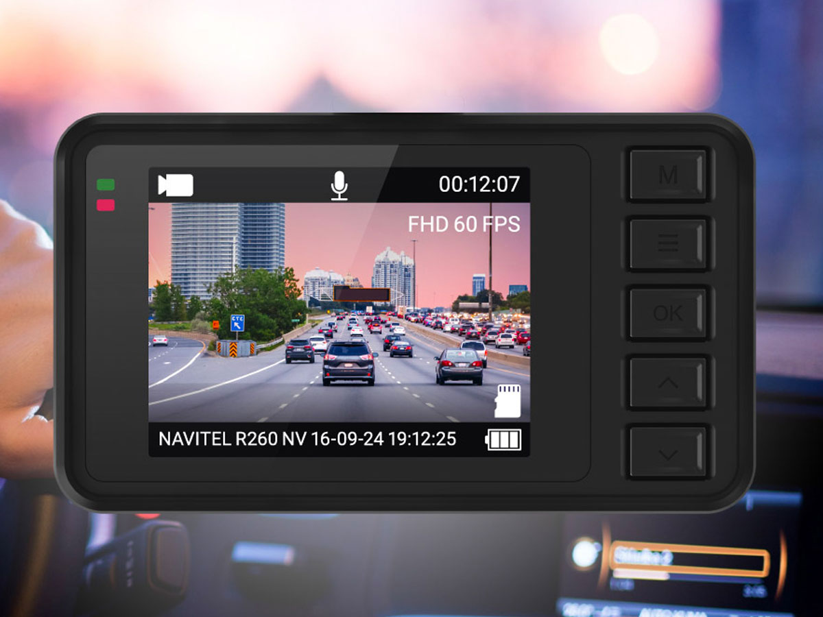 Wideorejestrator Navitel R260 NV - Praktyczne rozwiązania dla wygody
