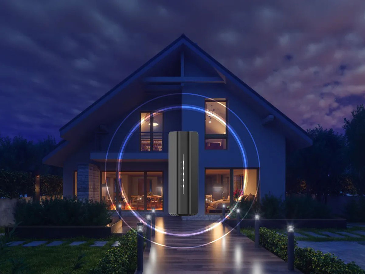 Netgear Nighthawk RS100