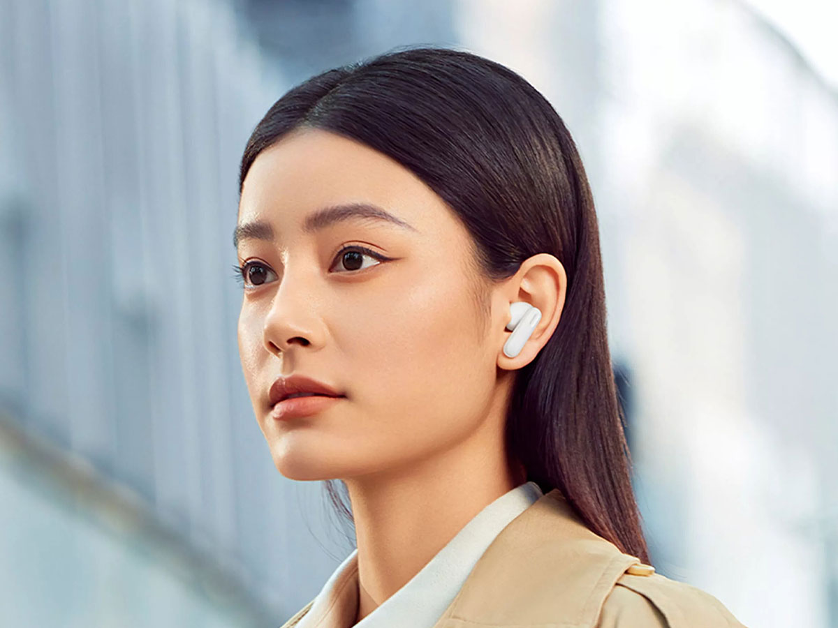 Drahtlose Kopfhörer OPPO Enco Buds3 Pro Weiß - Lifestyle-Grafik