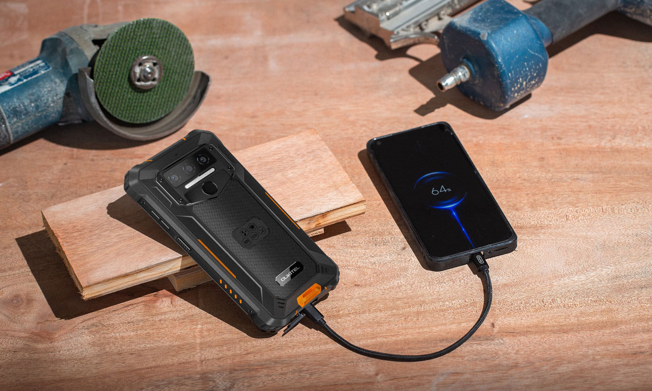 OUKITEL WP23 Pro ładowanie