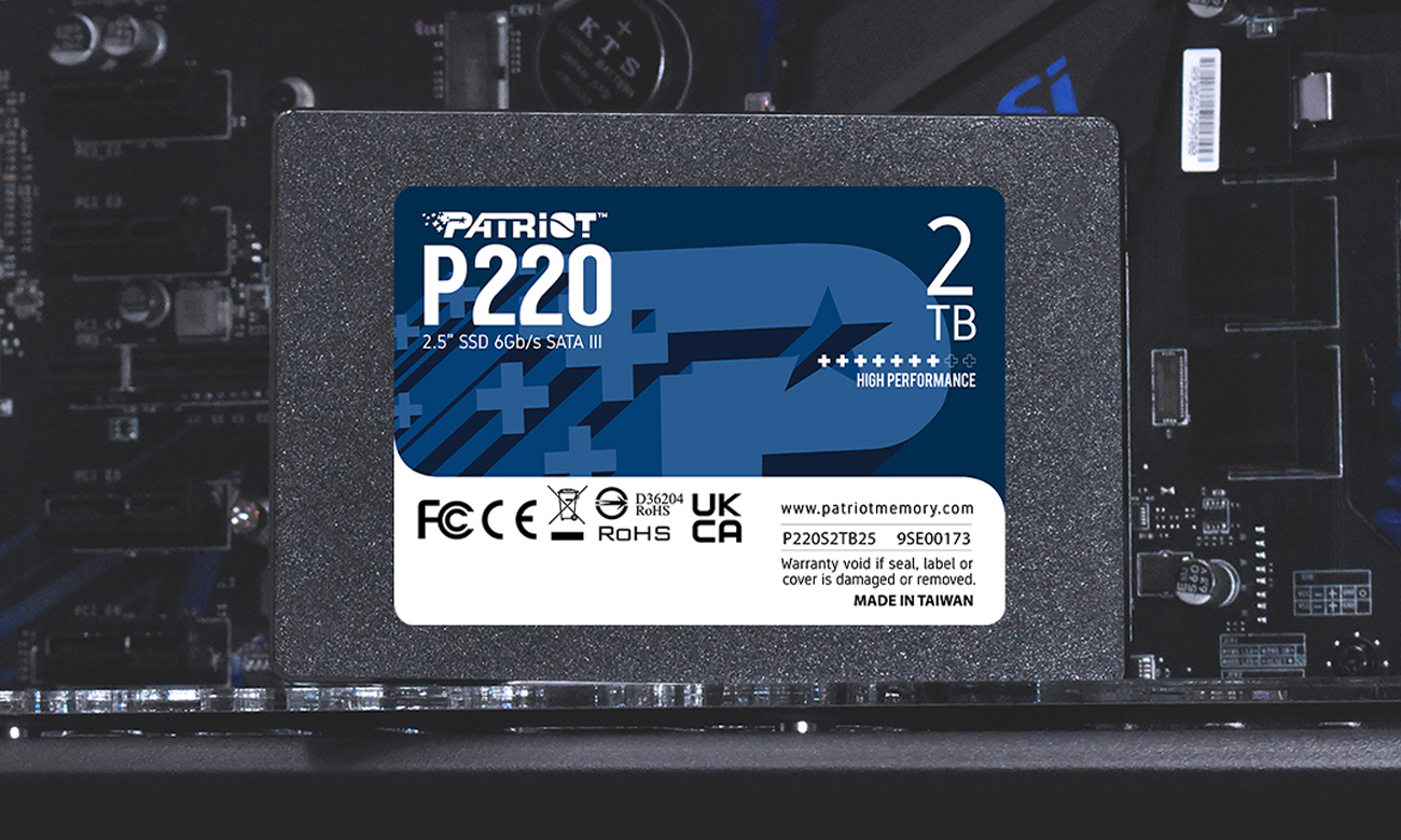 SSD 2.5'' SATA III Patriot P220 2 TB - Grafik mit Hintergrund