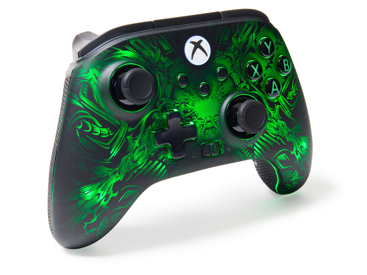 PowerA Fusion PRO Lumectra XS/PC Controller - Vorderansicht im Winkel
