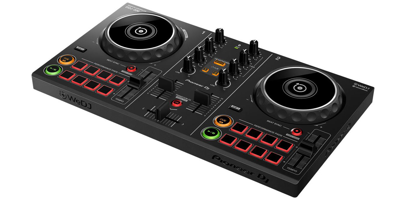Pioneer DDJ-200 Ansicht von oben im Winkel