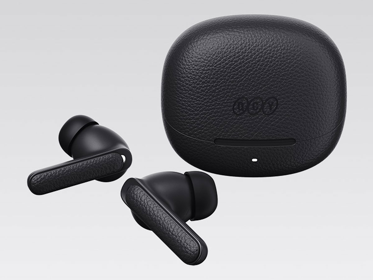 Drahtlose Kopfhörer QCY Buds HT15 ANC Schwarz - Gesamtansicht mit geschlossenem Ladeetui