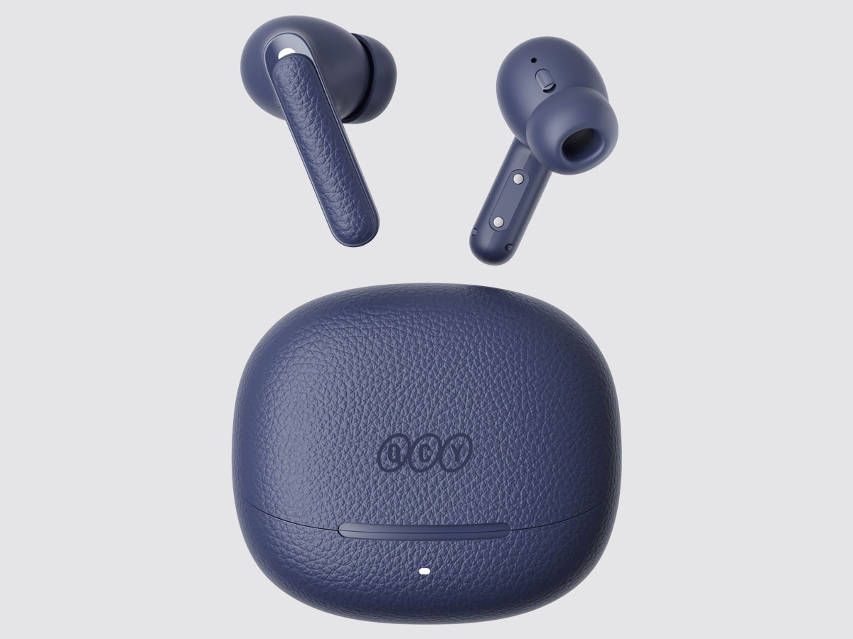 Drahtlose Kopfhörer QCY Buds HT15 ANC Blau - Vorderansicht mit geschlossenem Ladeetui