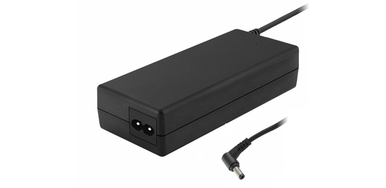 Qoltec Gewidmet für Toshiba 65W 19V 3,42A 5,5*2,5