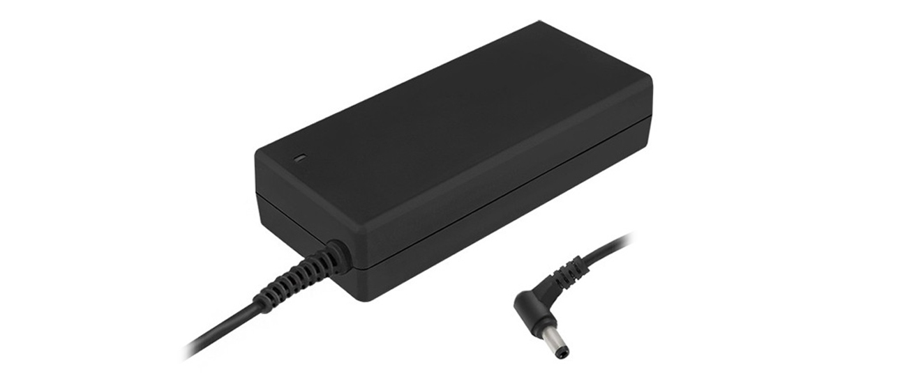 Qoltec Gewidmet für Toshiba 90W 19V 4,9A 5,5*2,5