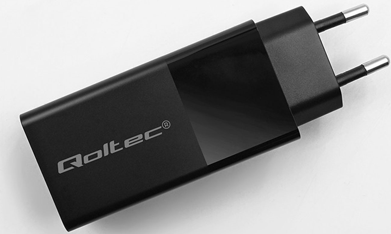 Qoltec GaN POWER PRO USB-C PD USB 3.0 100 W