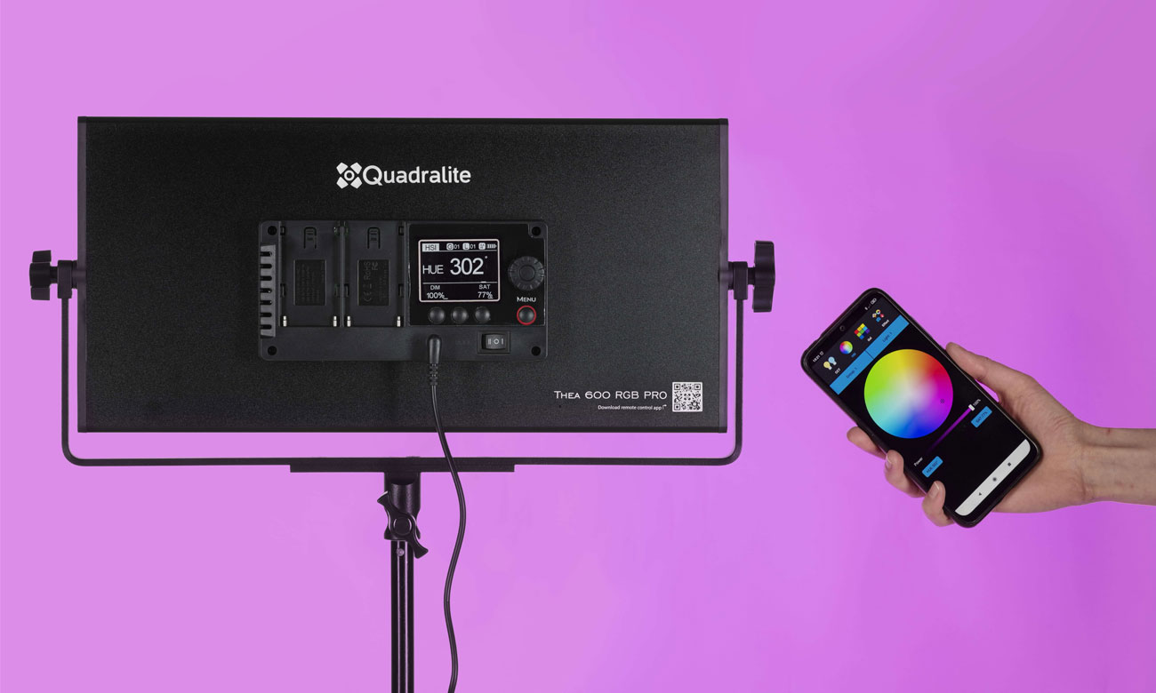 LED-Lampe Quadralite Thea 600 RGB Pro