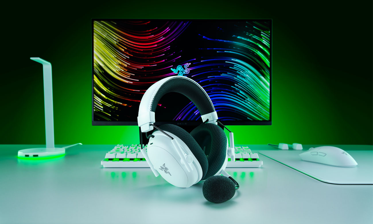 Zubehör für Gaming: Razer BlackShark V3 Pro White - Lifestyle-Grafik