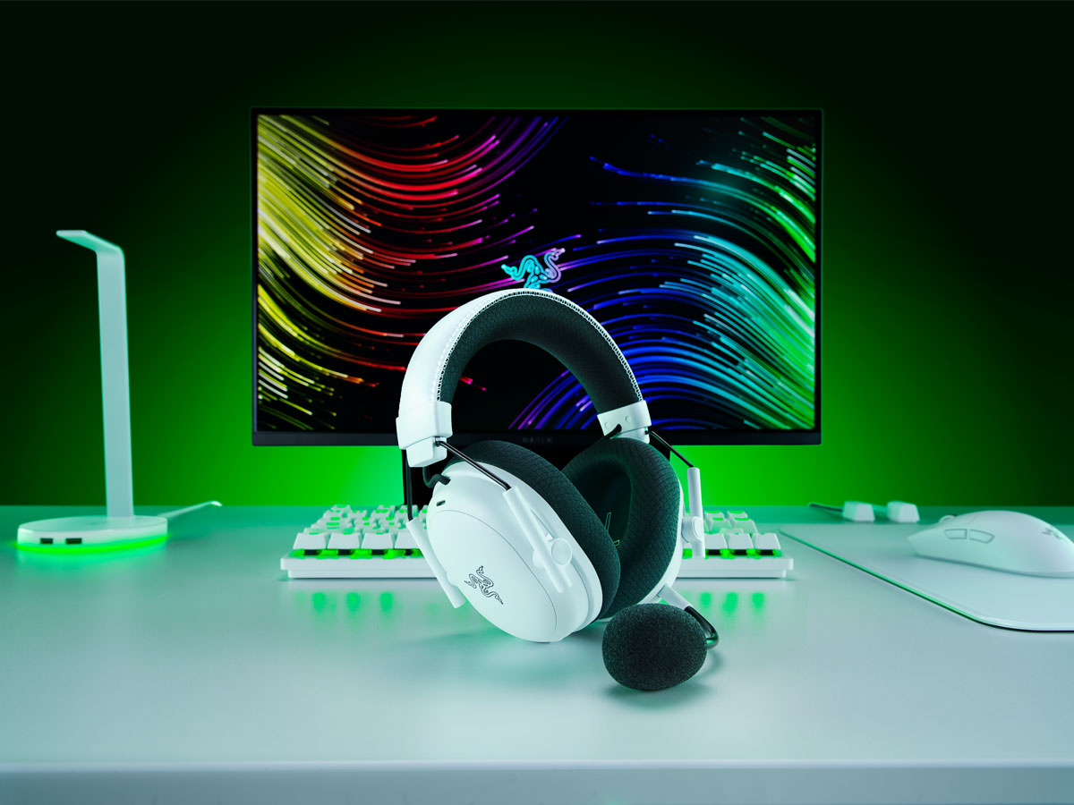 Zubehör für Gaming: Razer BlackShark V3 Pro White - Lifestyle-Grafik