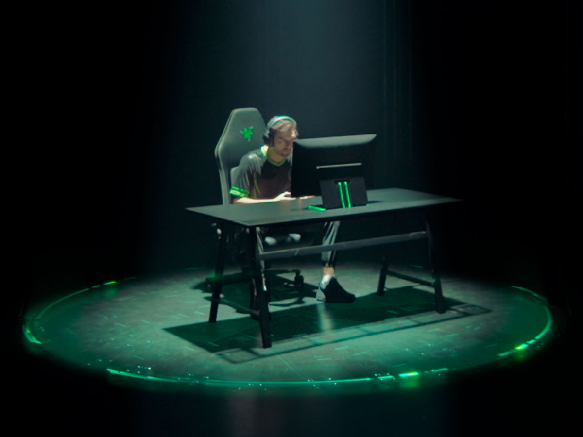 Zubehör für Gaming: Razer BlackShark V3 Pro - Lifestyle-Grafik