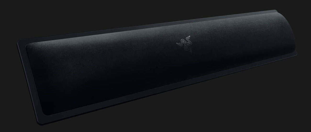 Pluszowa poduszka ze skóry