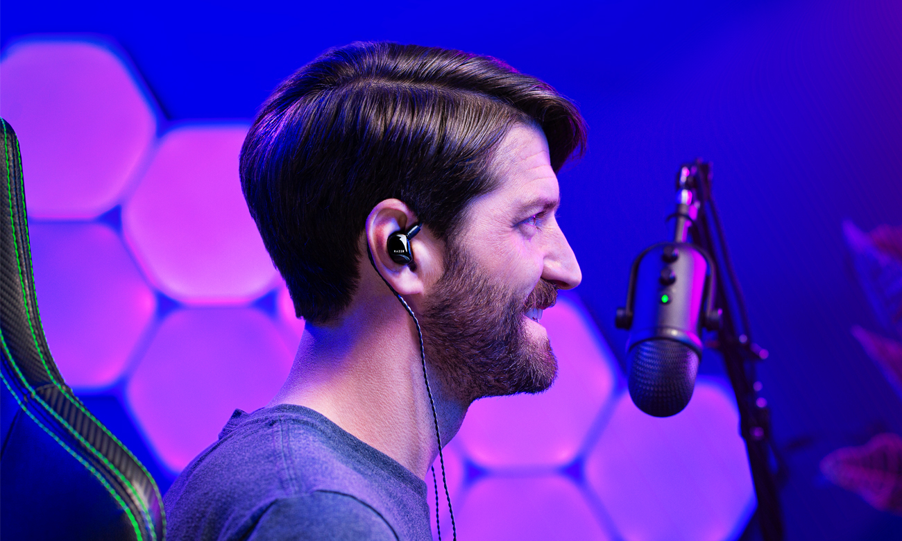 Hybride akustische Konstruktion mit zwei Treibern