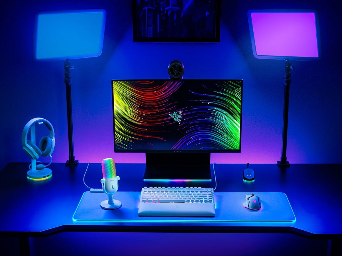 Mikrofon Razer Seiren V3 Chroma Weiß - Lifestyle-Grafik