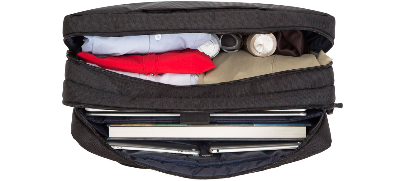 RIVACASE Tegel 8455 17.3 schwarz Innenraum