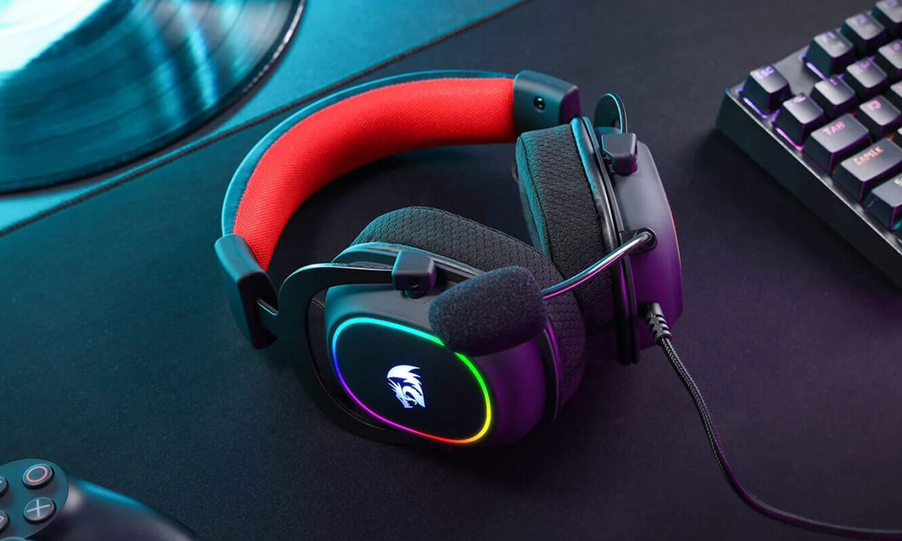 Kabelloses Headset Redragon H510 RGB Zeus Schwarz - Lifestyle-Grafik