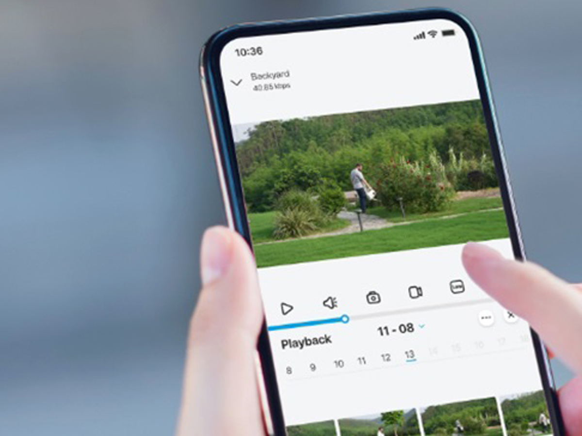 Intelligente Außenkamera Reolink W320 - Lifestyle-Grafik
