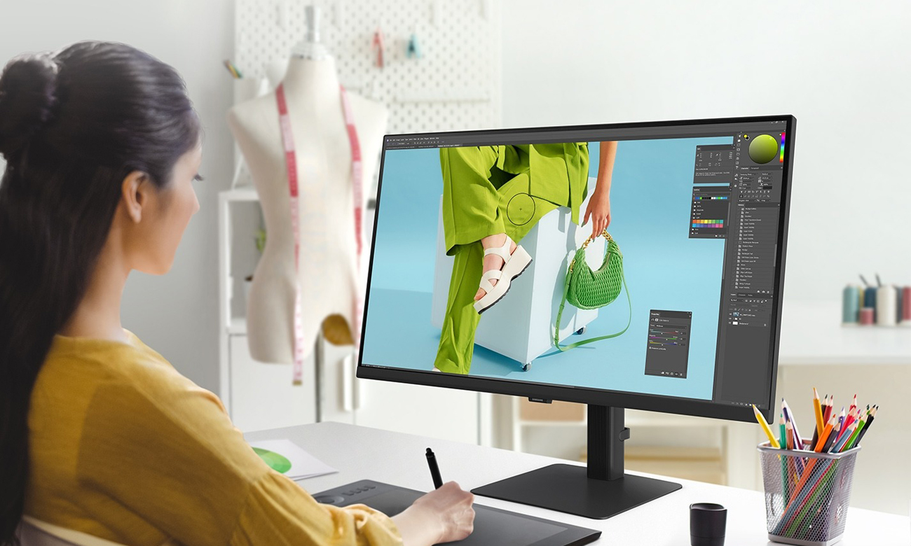 Samsung ViewFinity S7 S32D700EAUX S70D