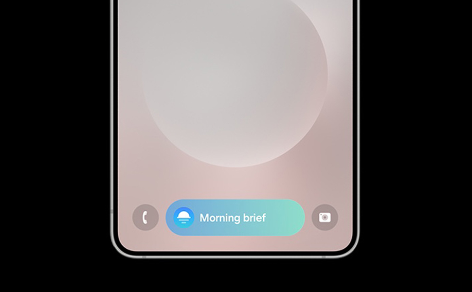 Die Funktion Now Brief sendet den ganzen Tag über personalisierte Informationszusammenfassungen. Die morgendliche Zusammenfassung enthält das Wetter und den Energie-Score. Die mittägliche Zusammenfassung bietet Verkehrshinweise und Informationen zu ablaufenden Gutscheinen. Am Abend wird der Tag mit Fotos aus der Galerie und den wichtigsten Aktivitäten zusammengefasst.