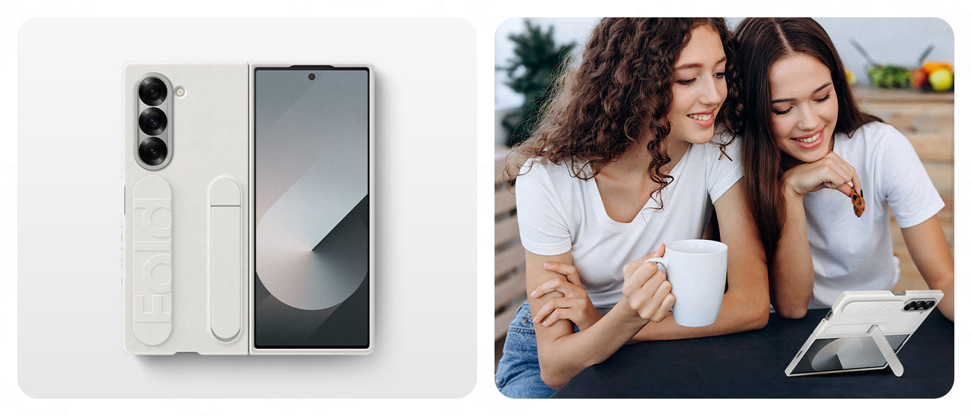 Das linke Bild zeigt die obere Ansicht des Galaxy Z Fold6 in weißer Silicone Case. Das rechte Bild zeigt dasselbe Telefon und die Hülle auf einem Tisch, befestigt an einem universellen Halter und Ständer, während zwei Personen das Display betrachten.