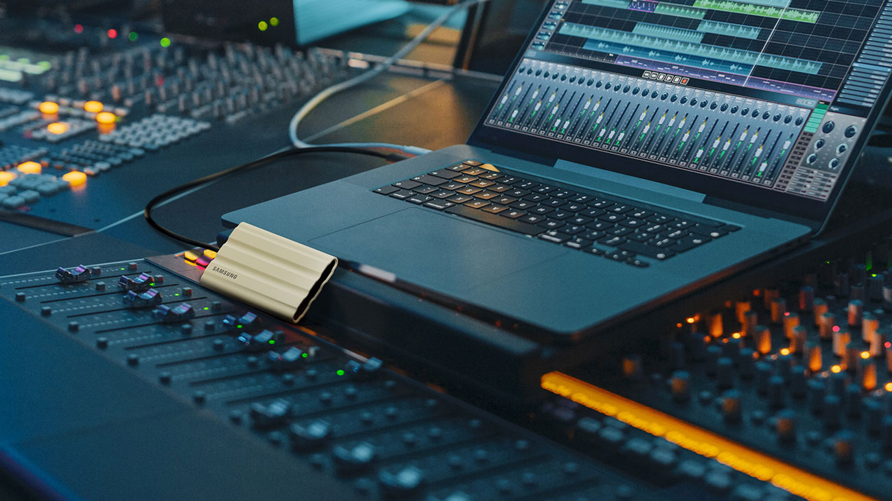 Am Laptop angeschlossen