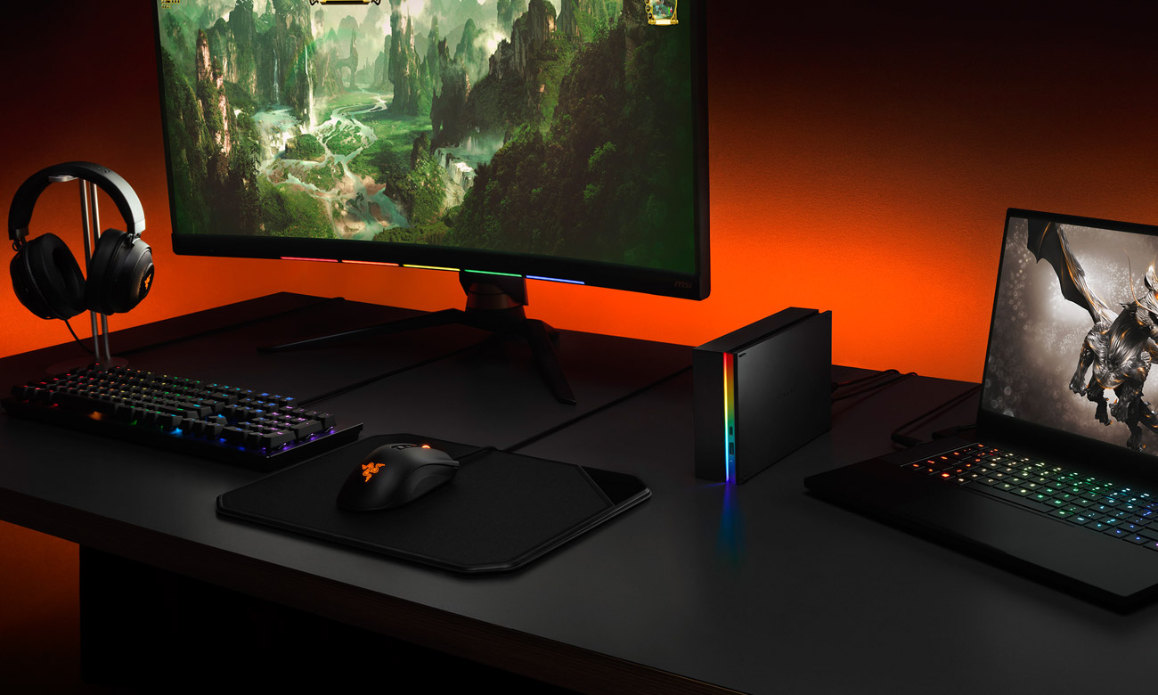 Möglichkeit zum Anschließen und Versorgen von Peripheriegeräten