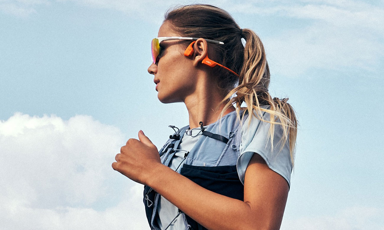 Wireless-Kopfhörer Shokz OpenRun Pro 2 Orange - Lifestyle-Grafik